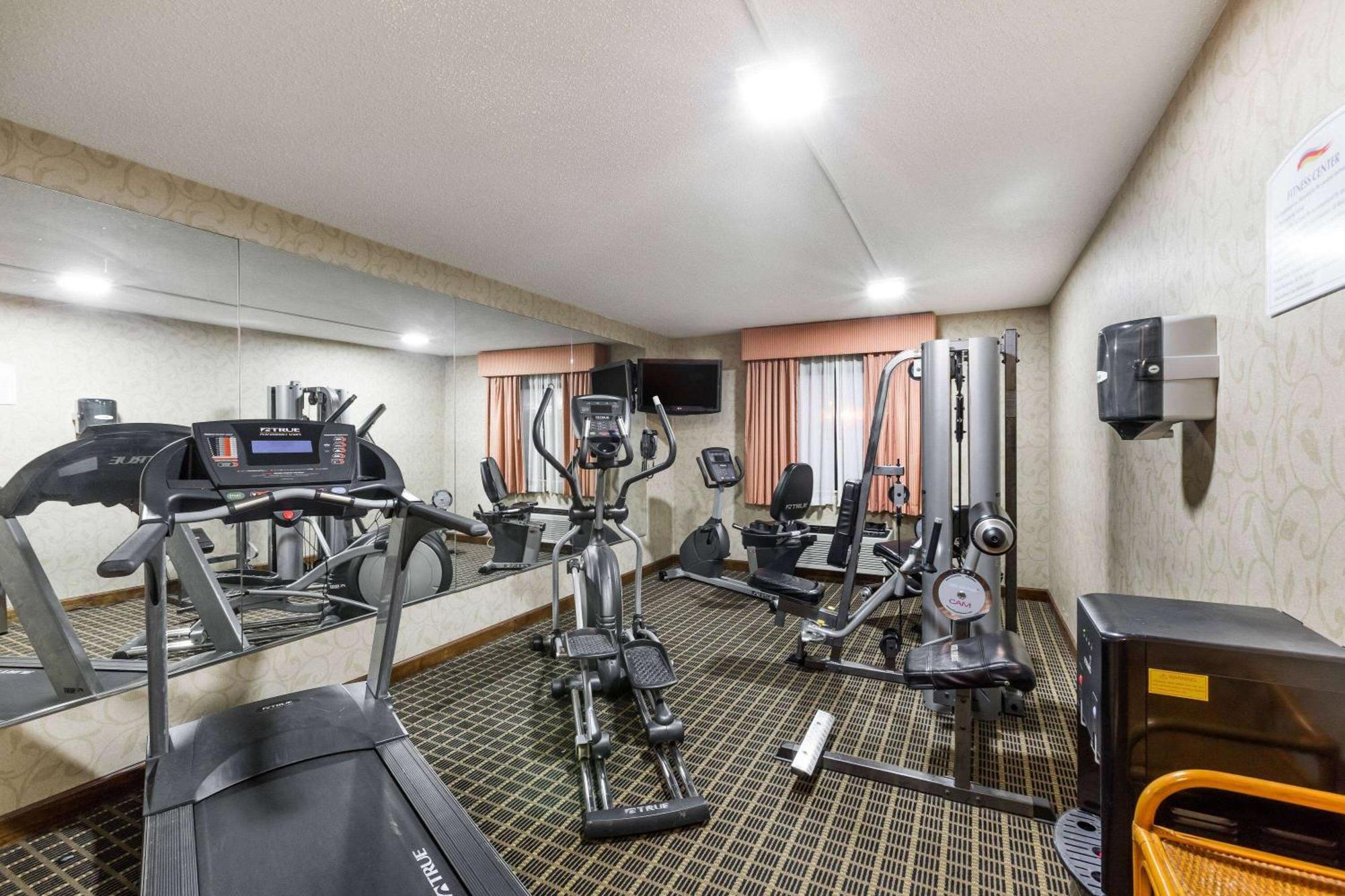 Baymont By Wyndham Louisville South I 65 Brooks Dış mekan fotoğraf