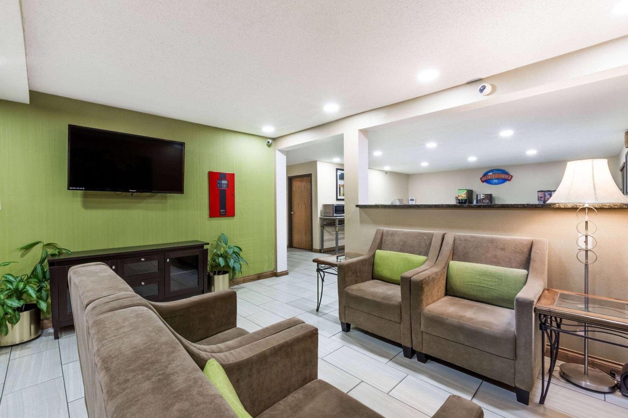 Baymont By Wyndham Louisville South I 65 Brooks Dış mekan fotoğraf